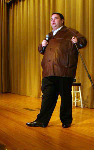 Artist Profile - John Pinette - Pictures